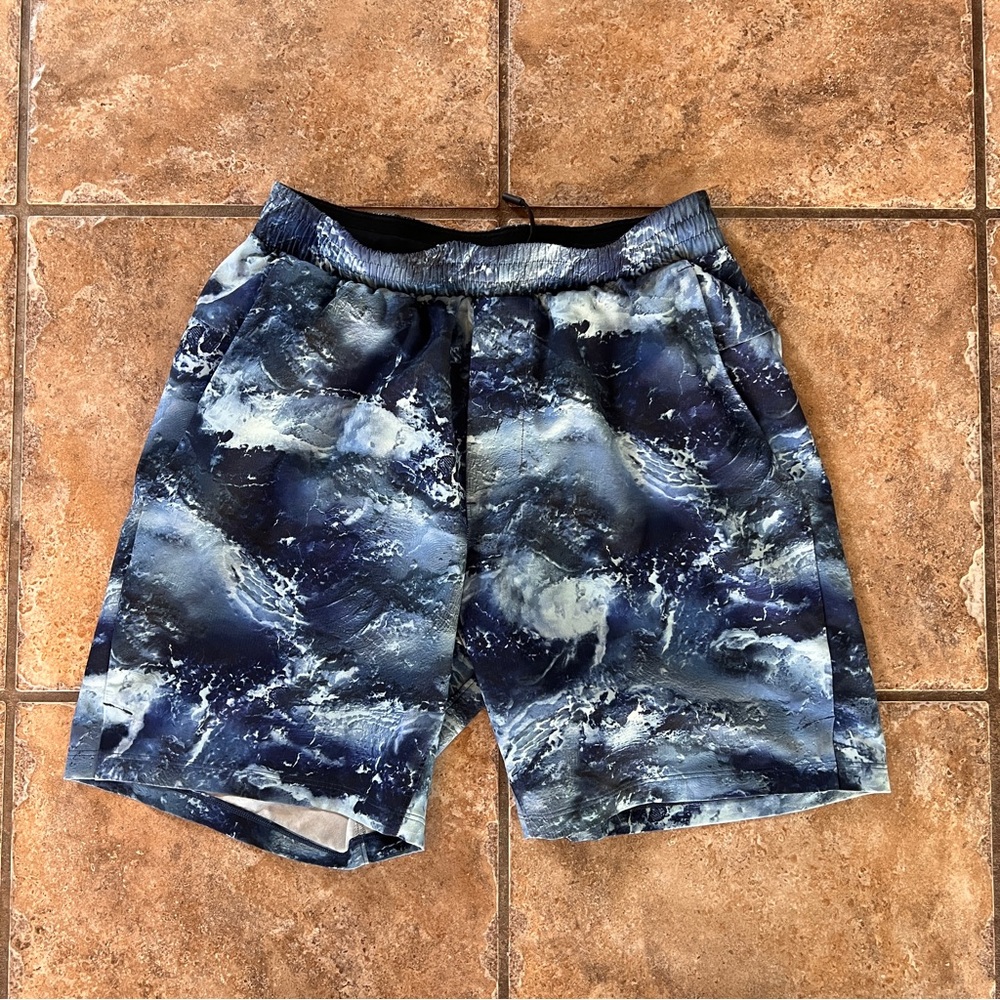Lululemon Men’s Swim Shorts 7” Inseam Medium